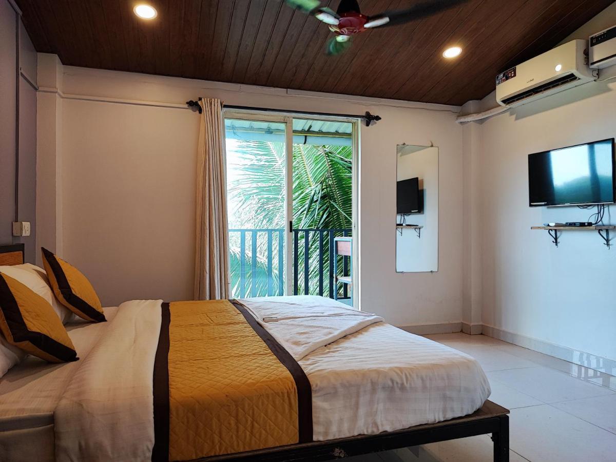 Shivam Bnb Mandrem Buitenkant foto