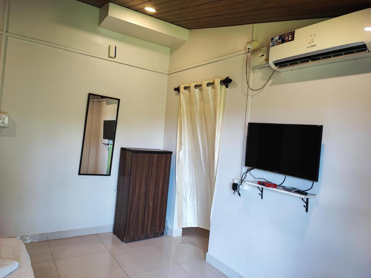 Shivam Bnb Mandrem Buitenkant foto