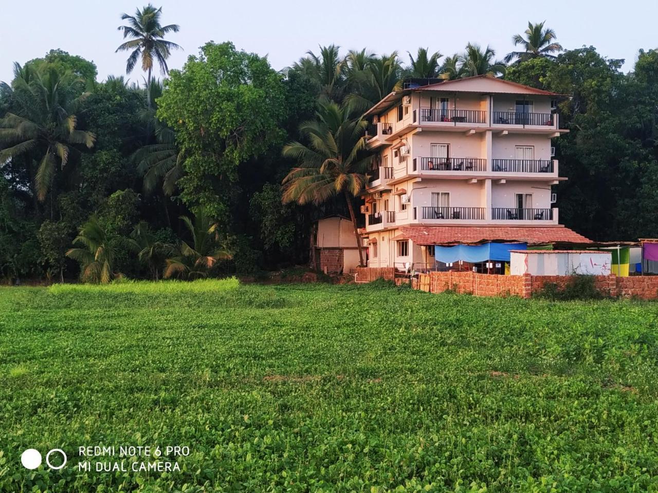 Shivam Bnb Mandrem Buitenkant foto